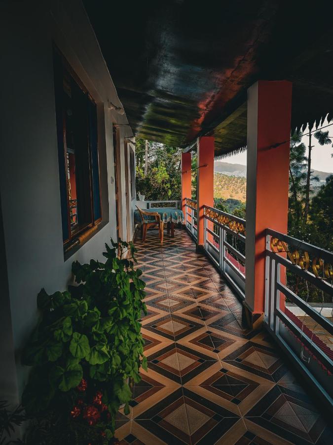 Namaste Homestay Almora Bagian luar foto